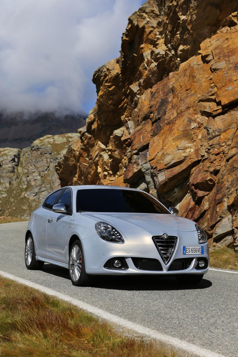  Alfa Romeo Giulietta Sportiva (940) 2013 года  (WW) (фото 19 из 32)
